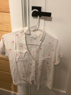 Enzo Angiolini White Button-Front Short Sleeve Top with Pink Palm Print